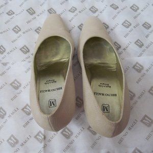 BRUNO MAGLI CLASSIC PUMP HEELS BEIGE SUEDE SIZE 8C
